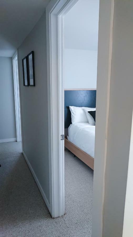 Spacious 3 Bdrm Home Near Downtown Ottawa Esterno foto